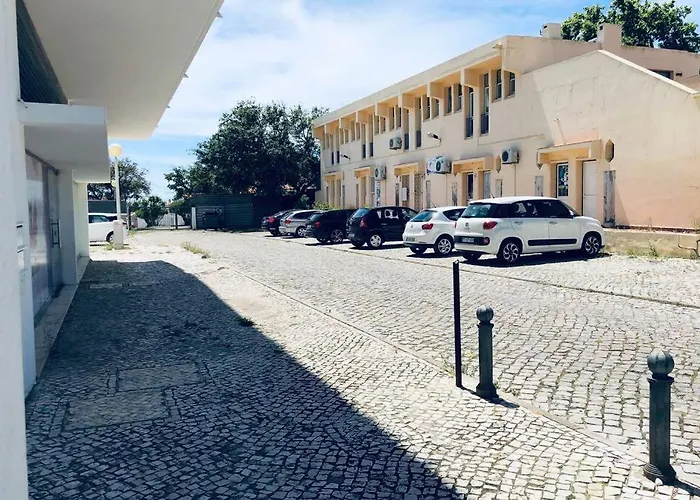 Апартаменти Vacations *